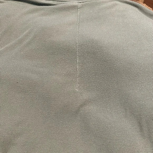 Lululemon-Women's Light Blue Casual Top - Picture 8 of 9